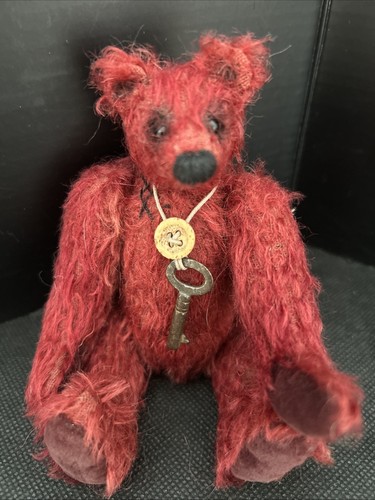 Rare little red mohair - red, 6”