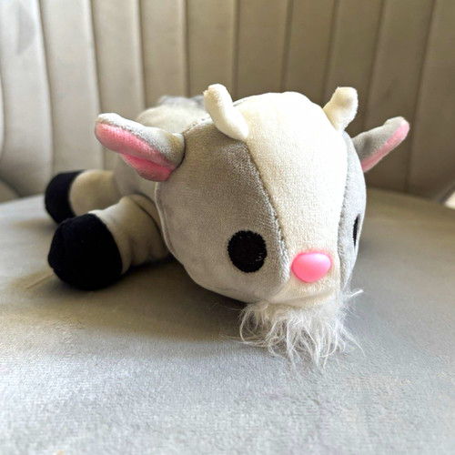 Grey goat hug lump weighted - goat,